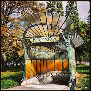 Métroeingang Porte Dauphine